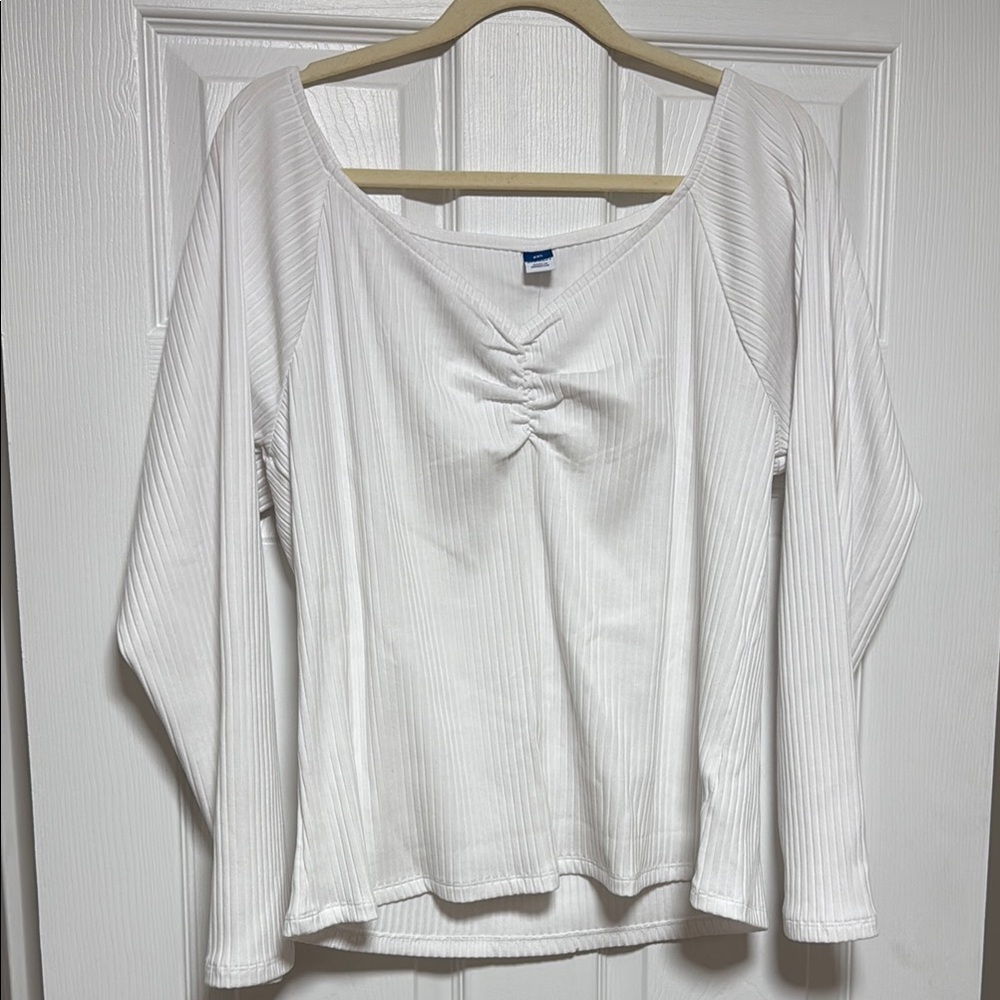 Old Navy Long Sleeve Top